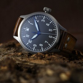 Nav B-Uhr 47 Titan A-Type Central Second